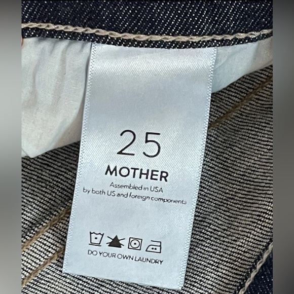 MOTHER Stunner Zip Ankle Step Fray Jeans in
Sweeping Racer 25 - Picture 8 of 8